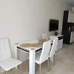 Garden Of Eden Ground Floor With Pool And Sea View Апартамент *