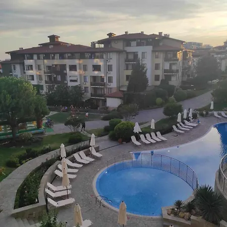 Апартамент Garden Of Eden Ground Floor With Pool And Sea View *