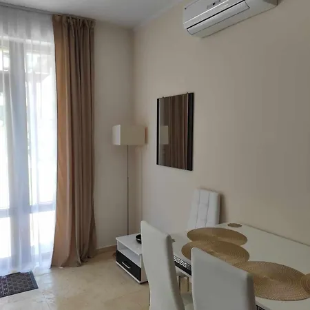Appartement Garden Of Eden Ground Floor With Pool And Sea View